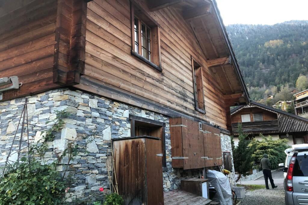 Chalet Edelweiss - Verbier, Mountain Views, Jacuzzi! Volleges Exterior photo